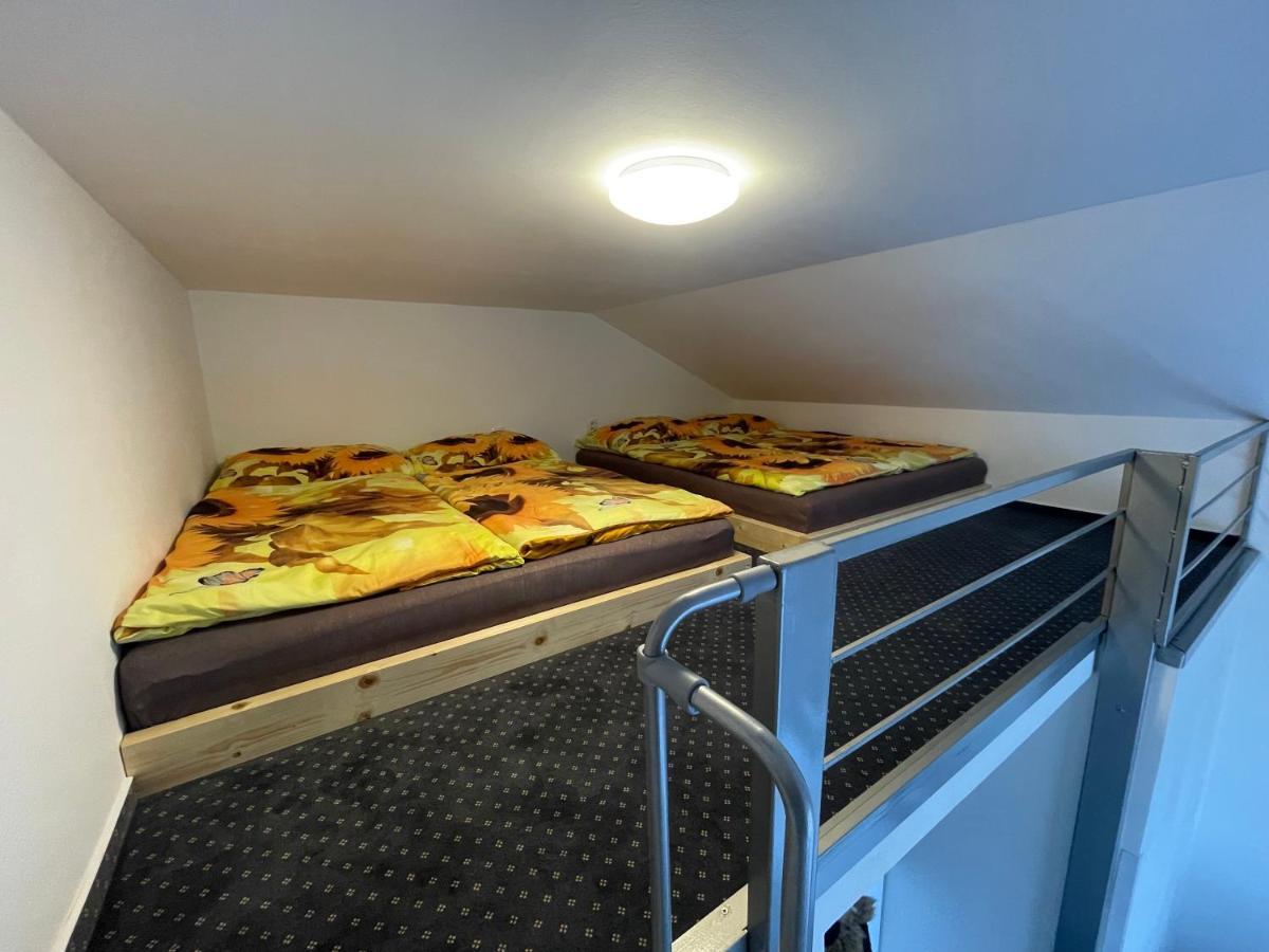 Pension Hajek Прага Экстерьер фото